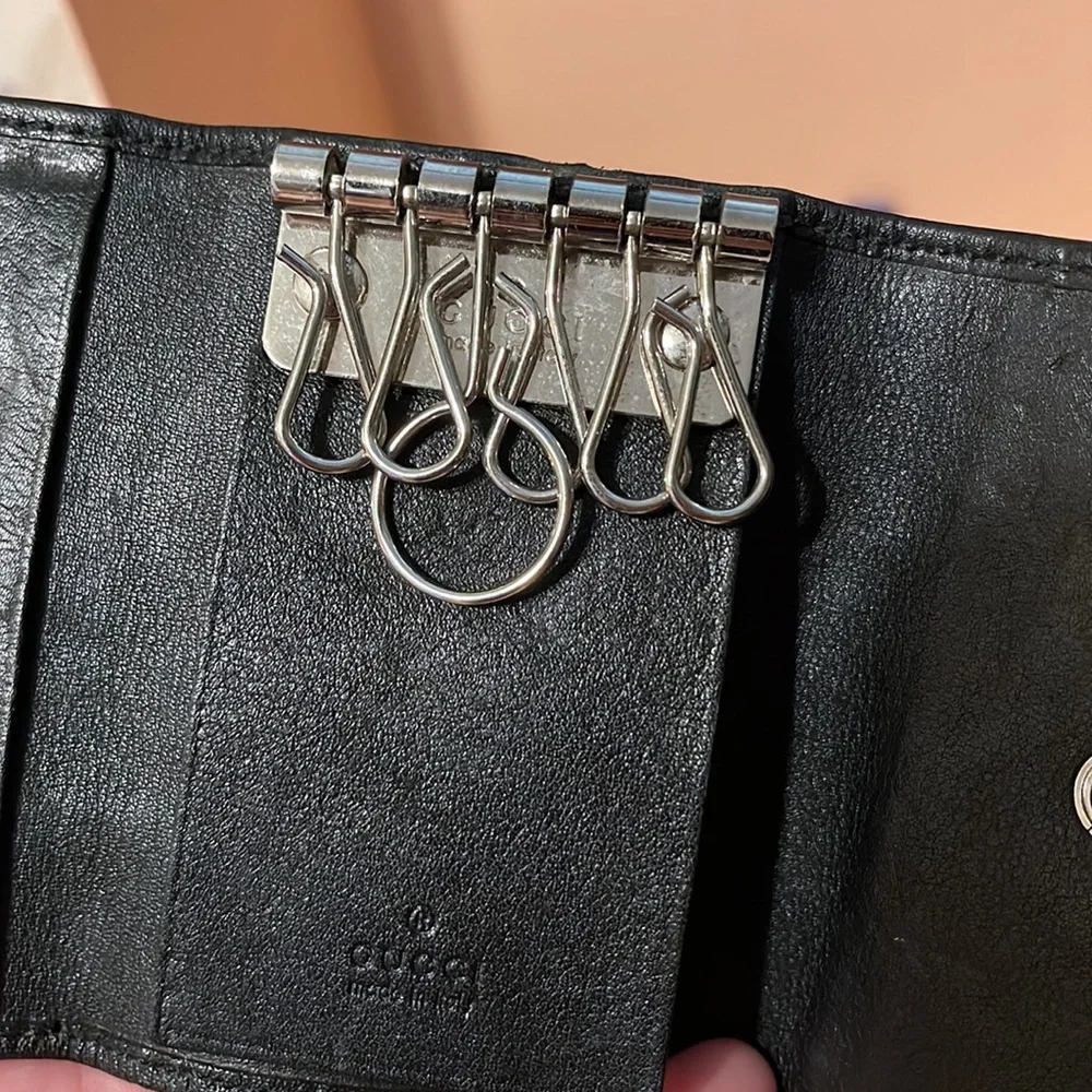 Sale Sale Sale Authentic Gucci Key Case for 6 keys